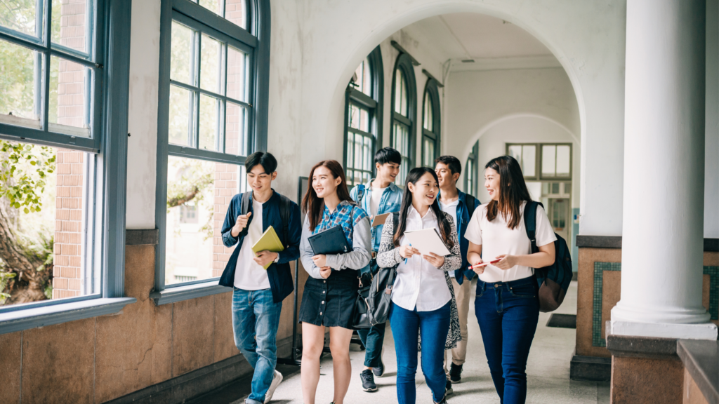 大学生